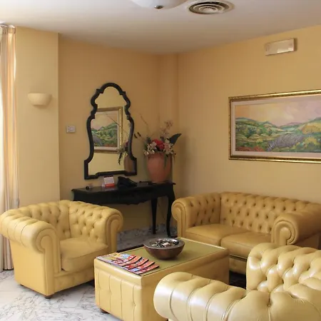 Hotel Citta' Dei Papi 3*