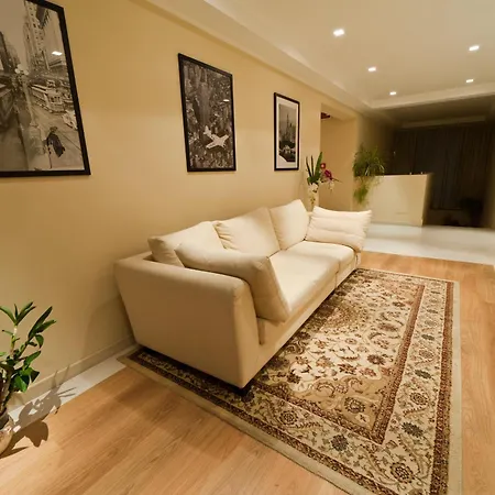 Hotel Citta' Dei Papi 3*