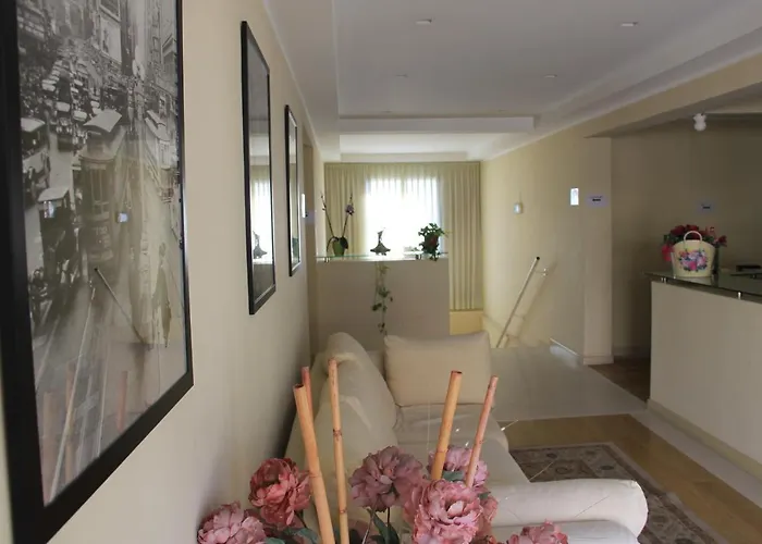 Citta' Dei Papi מלון אנגני