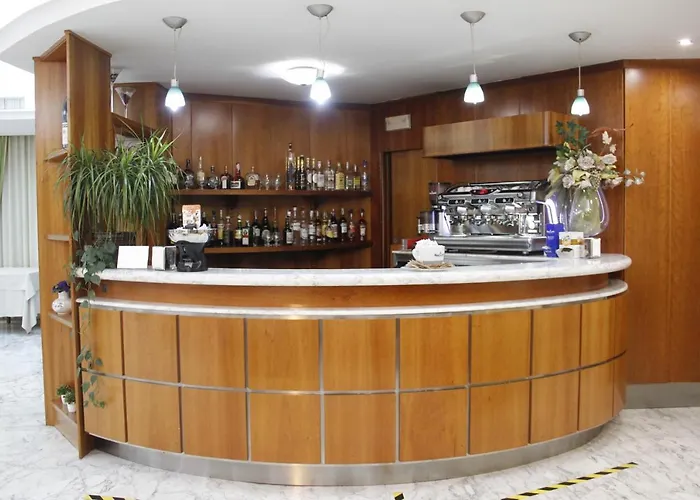 מלון Citta' Dei Papi אנגני