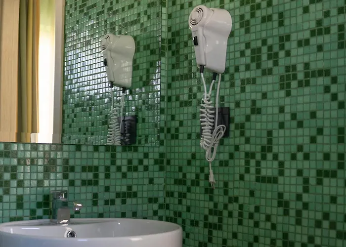 מלון Citta' Dei Papi אנגני