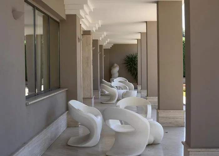 Citta' Dei Papi 3* אנגני